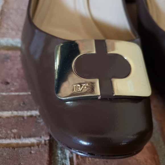 DVF Brown Patent Bonnie Pumps - Picture 3 of 7